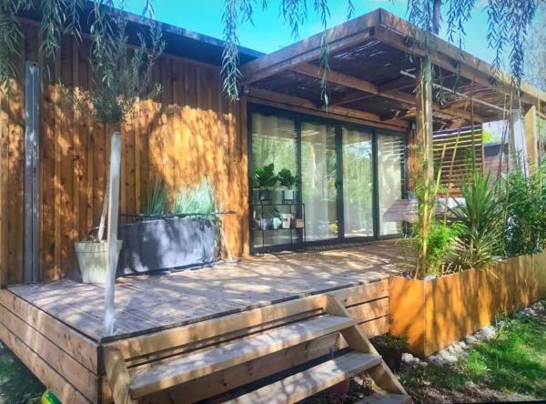 Chalet cozy dans Village au cœur des pins, parking gratuit, Забронировать Шале Онес-э-Лаари 