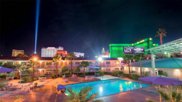 Studio 6 Suites Las Vegas, NV - Tropicana