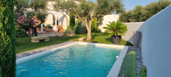 El Patio Villa, Забронировать  Saint-Nazaire-de-Pézan Лангедок-Руссильон