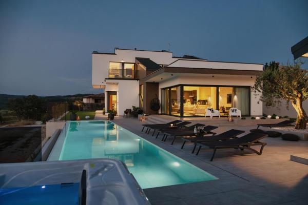Luxury Villa Kim Momjan - Happy Rentals, Забронировать  Можана Umag Countryside