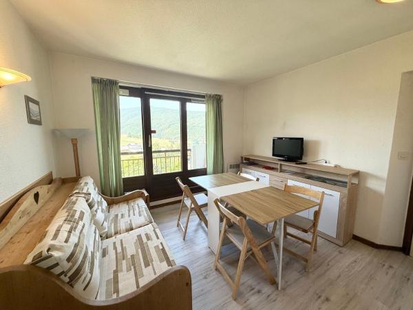 Appartement cosy avec balcon et vue parc à Villard-de-Lans - FR-1-515-231, Забронировать  Отели Vercors с парковкой, Парковка