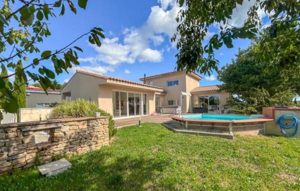 Villa de luxe MASADRIM aux portes d\Uzès, Забронировать  Сервье-Э-Лабом Gard