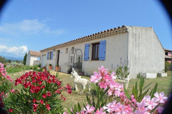 Villa Margaux, 8 Pers, Domaine De Ribiere, Забронировать  Гропьер Ardèche