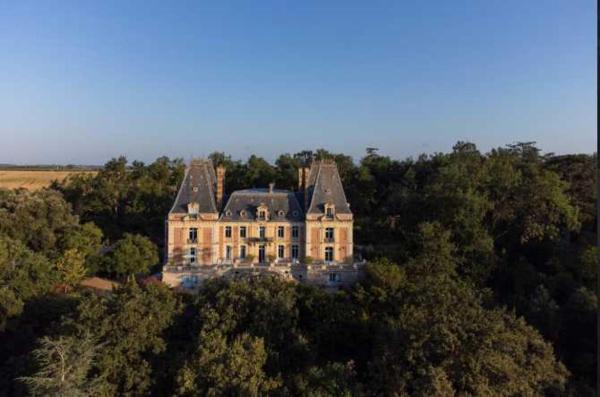 Château Stay - 1BR 4P with Pool & Park Access, Забронировать  Фажоль 