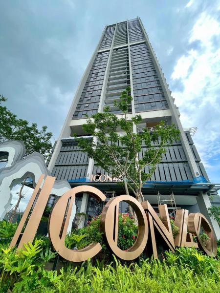 Homestay ICON40 Hạ Long Quảng Ninh, Забронировать  Отели Халонг с парковкой, Парковка