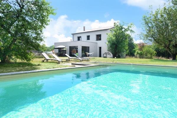 Villa à Castres, Maison 10 personnes avec piscine privée, jardin et 5 chambres, Забронировать  Кастр Tarn, рядом с Бассейн L'Archipel