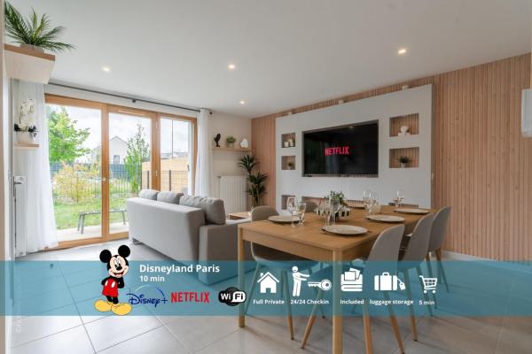 La Villa Maupiti, 12pers, 7 min Disneyland Paris, Забронировать  Отели Марн-ла-Валле с парковкой, Парковка