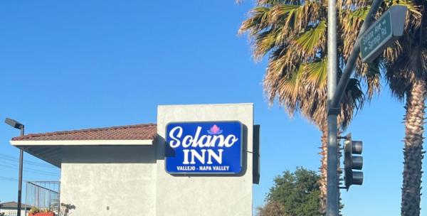 Solano Inn Vallejo-Napa Valley, Забронировать  Вальехо Область залива Сан-Франциско