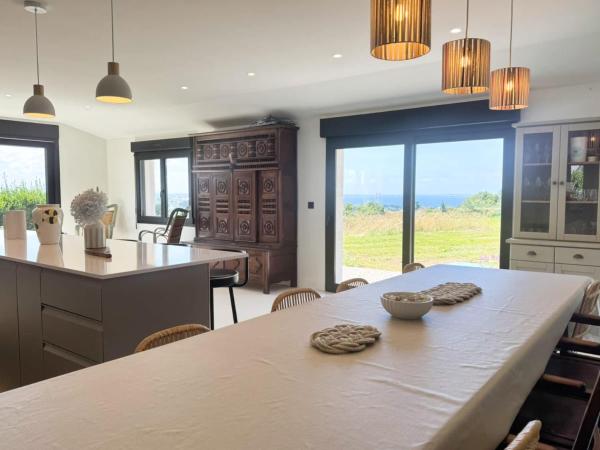 Villa Kermilon sea view and quiet 12p, Забронировать  Плугану Finistère