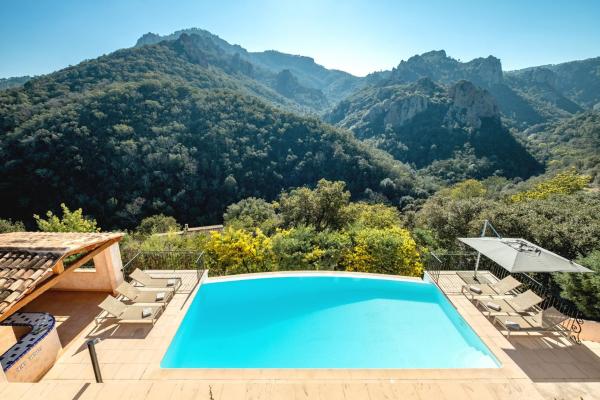 Luxury Villa for 8, private pool, airco, sea and mountain views, Забронировать  Фрежюс Var coast