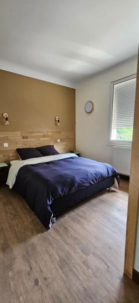 Chez Francis, Забронировать  Ле-Ман Sarthe