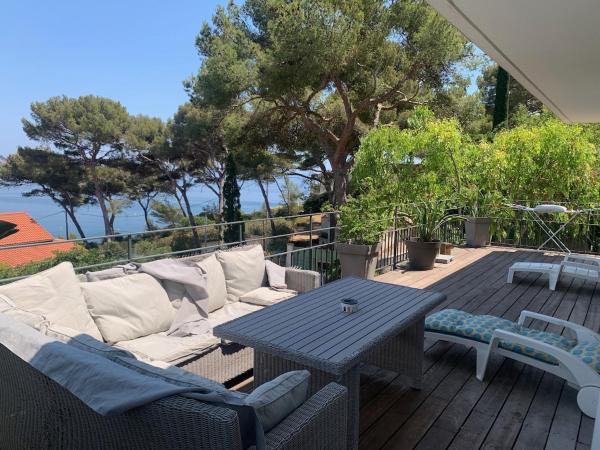 Villa vue mer à 100m de la plage de fabregas, Забронировать  Ла-Сен-сюр-Мер Var coast