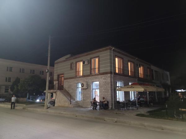 Te BUNKERI, Забронировать  Ersekë Korçë County