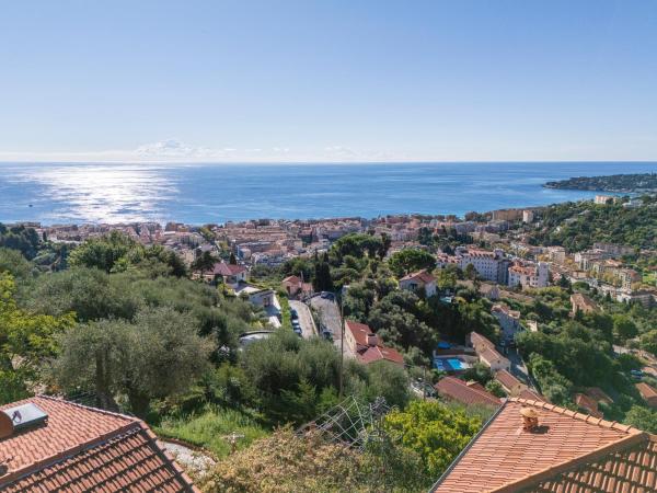 Villa Felicity, Забронировать  Отели Great Alpine Road с парковкой, Парковка