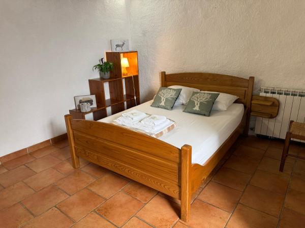Maison des Cévennes, Забронировать  Арфи 
