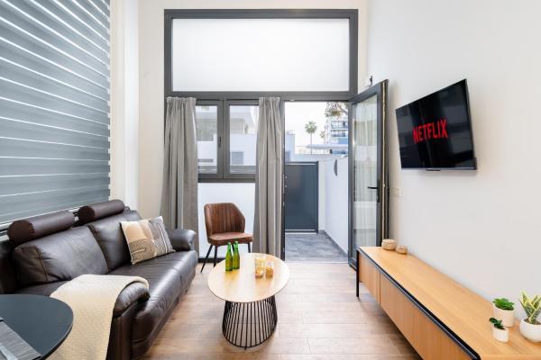 Del Mar Suites Benalmadena - Puerto Marina, Забронировать  Бенальмадена Малага