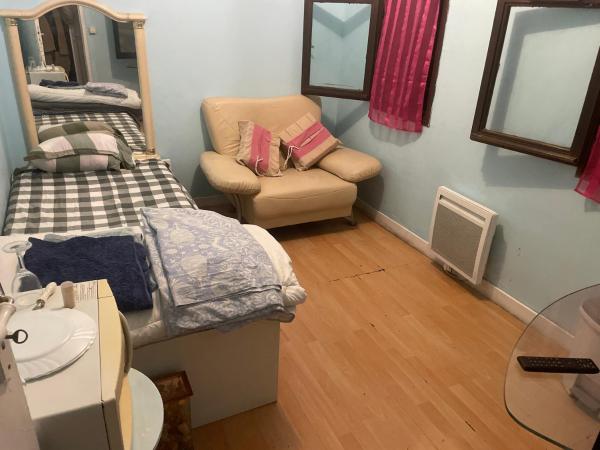 Chambre avec parking privé, Забронировать  Ла-Сель-су-Гузон 