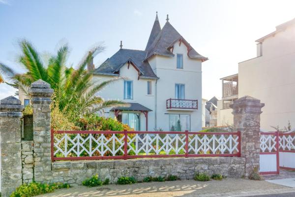 Villa Lin et Maree face océan, Забронировать  Отели Loire-Atlantique с парковкой, Парковка