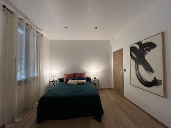 U San Petru -Locations de chambres, Забронировать  Отели South Corsica с парковкой, Парковка