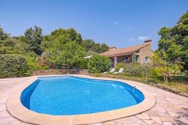 Villa Fayence- pool, garden and AC, Забронировать  Файанс Холмы Файанс