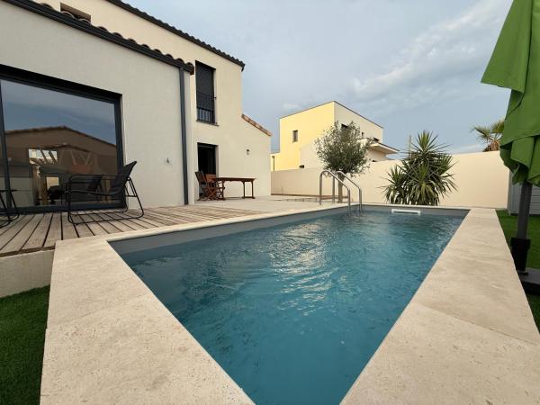 Bessan Villa Jungle 6p 3ch Pool Garden, 预订  贝桑 Hérault
