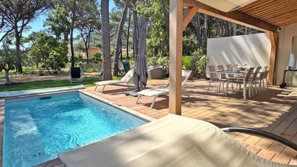 Villa Casa di Mare, Забронировать  Сент-Максим Mimosa Road
