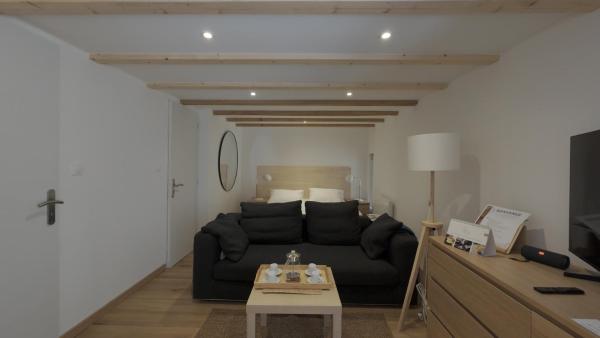 L\Abeille Du Moulin, Забронировать  Клюни 