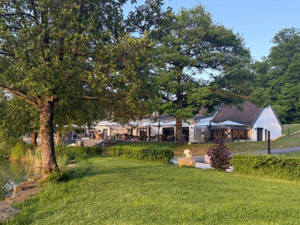 LaCorniche, Забронировать  Контрексевиль Vosges, рядом с Казино Contrexeville