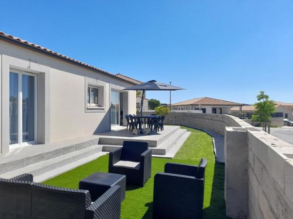 La Villa les Terrasses du Canal, Забронировать  Отели в центре Капестан, в центре