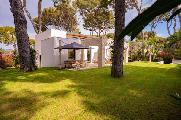 Villa Koya, Забронировать  Отели Приморских Альпы с парковкой, Парковка