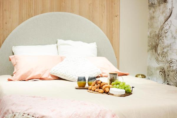 Suites Balneo à Melun by Lilac Lane, Забронировать  Мелён Seine-et-Marne