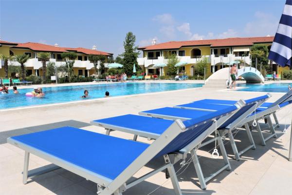 Residence Ducale - Bibione, Забронировать  Отели Венето с парковкой, Парковка