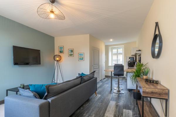 Les Oberlins 2 Appartements, Cour, BBQ & Parking, Забронировать  Кур-Шеверни Sologne