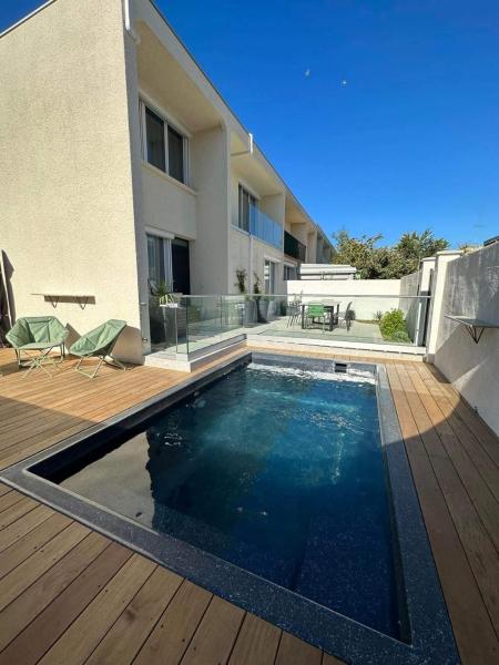 Villa calme avec piscine, Montpellier city center, Забронировать  Отели Монпелье с бассейном, рядом с Bowlingstar, Бассейн