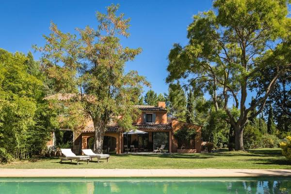 Countryside Villa Provence - Pool Tennis & horses, Забронировать  Сен-Канна Буш-дю-Рон