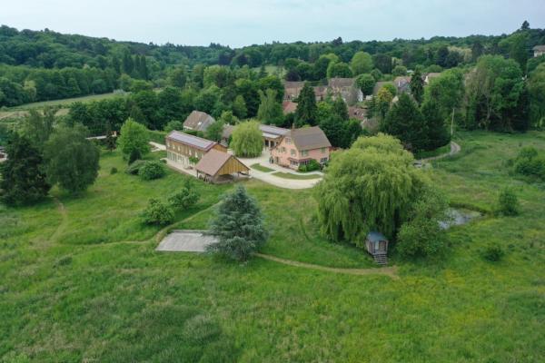 Domaine de la Vallée de La Millière, Забронировать  Ле-Менёль Иль-де-Франс