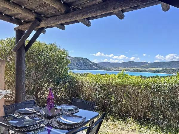 Mini Villa Santa Giulia double vue mer à 5 min de la plage à pied, Забронировать Мини-отель Мини-отели South Corsica, Мини-отель