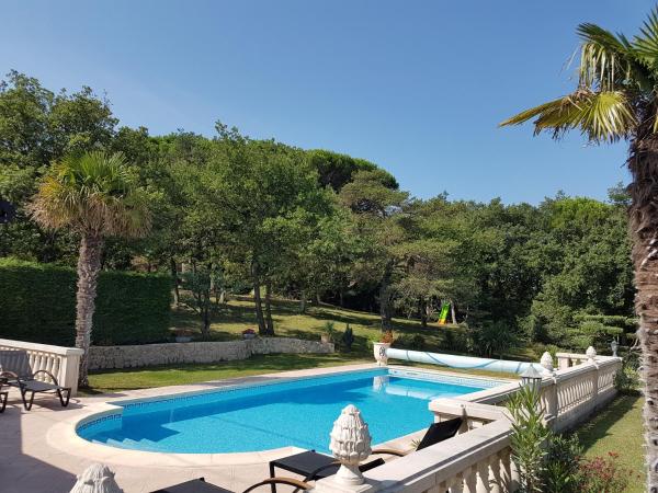Villa en drome provençale, belles prestations, Забронировать  Рошегуд Drôme Provençale