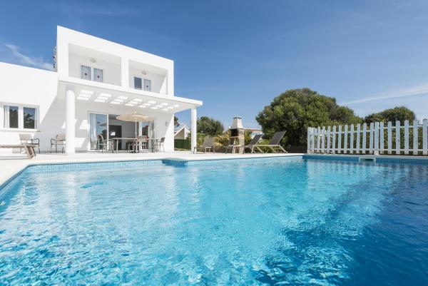 Villas Calan Bosch Tomi by Escape Home