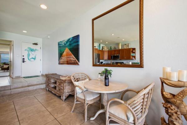 Napili Point Villas Oceanfront 5 BR Sleeps 14 Complimentary Car with 6 Nights NAP ML-1571 by KBM, Забронировать Вилла Коттеджи Лахайна, рядом с Ka'opala Beach, Коттедж