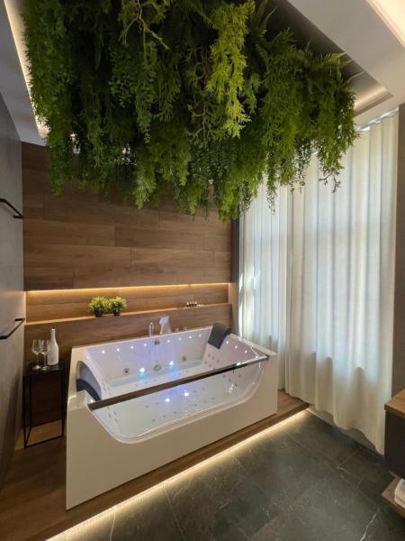 Golden Key Apartments Либерец