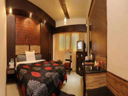 OYO 7844 Hotel Welcome Plaza