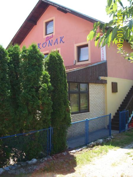 Room Apartments Stari Konak