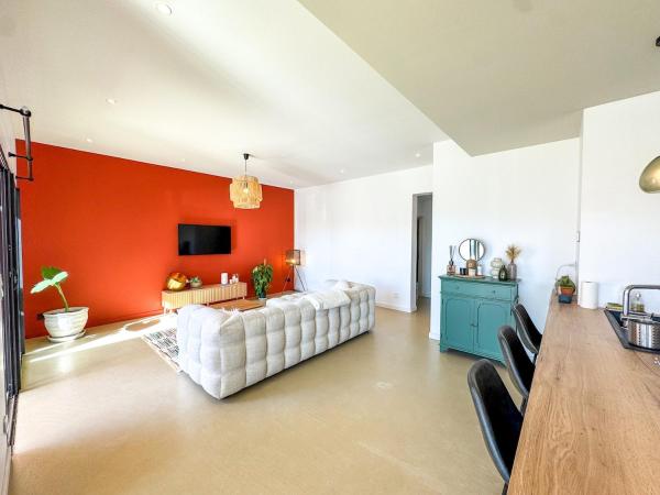 Villa neuve moderne, Забронировать  Сен-Кентен-ла-Потри Gard
