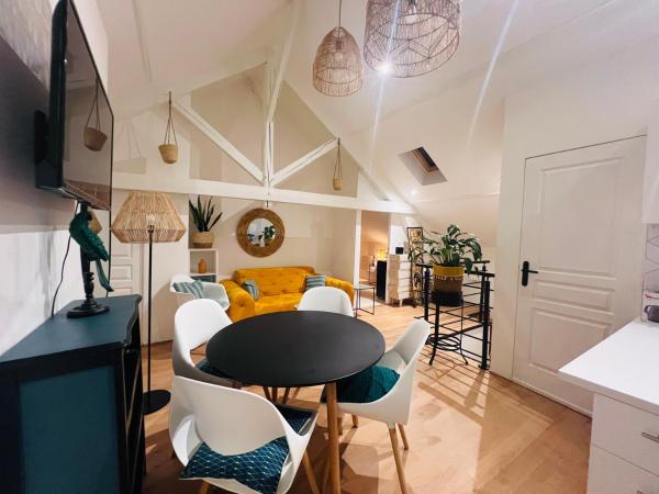 Villa Mia, Забронировать  Ейанж Moselle