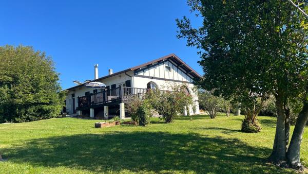 Villa bord de mer Pays Basque Bidart - Biarritz - Guethary - St Jean de Luz, Забронировать  Отели Бидар с парковкой, Парковка