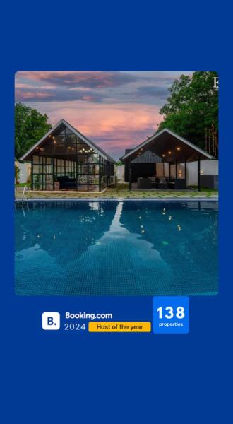 EKOSTAY - Oakwood Chalet, Забронировать Шале Отели штата Махараштры с бассейном, Бассейн