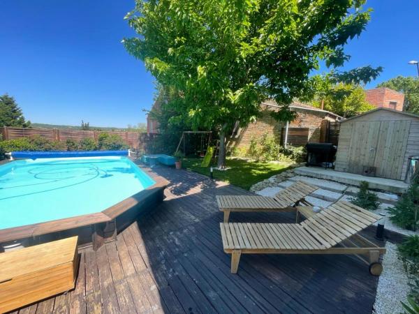 Villa avec Piscine Soupex, Забронировать  Супе Од