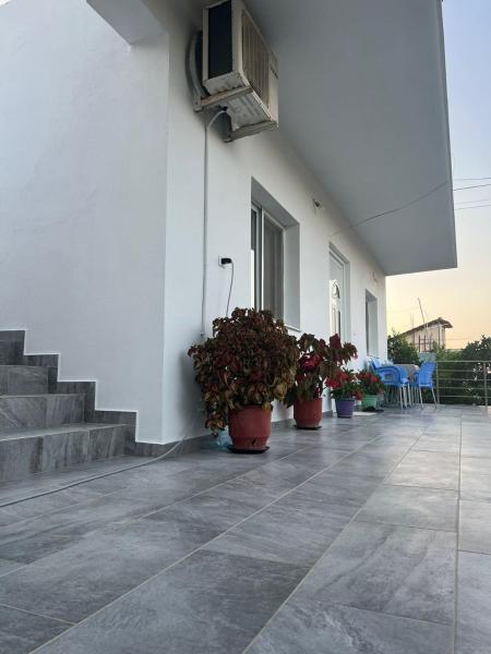 Family Apartment, Забронировать  Ксамил Область Влёра