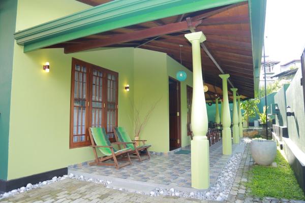 The Green Villa - Hapugala, Забронировать  Отели Округа Галле с парковкой, Парковка